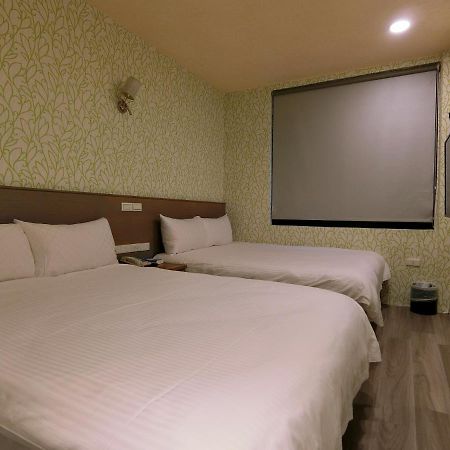 Taiwan Seven Days Boutique Hotel Tajpej Kültér fotó