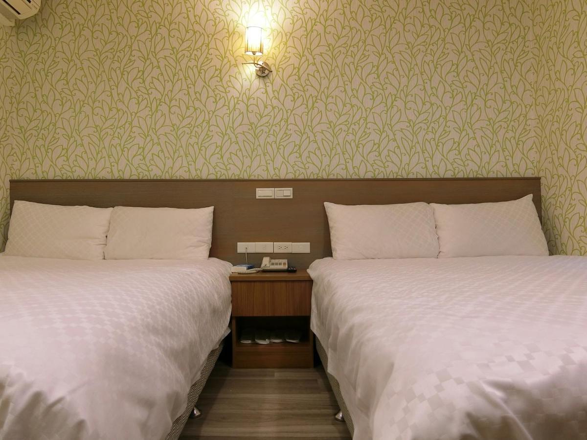 Taiwan Seven Days Boutique Hotel Tajpej Kültér fotó