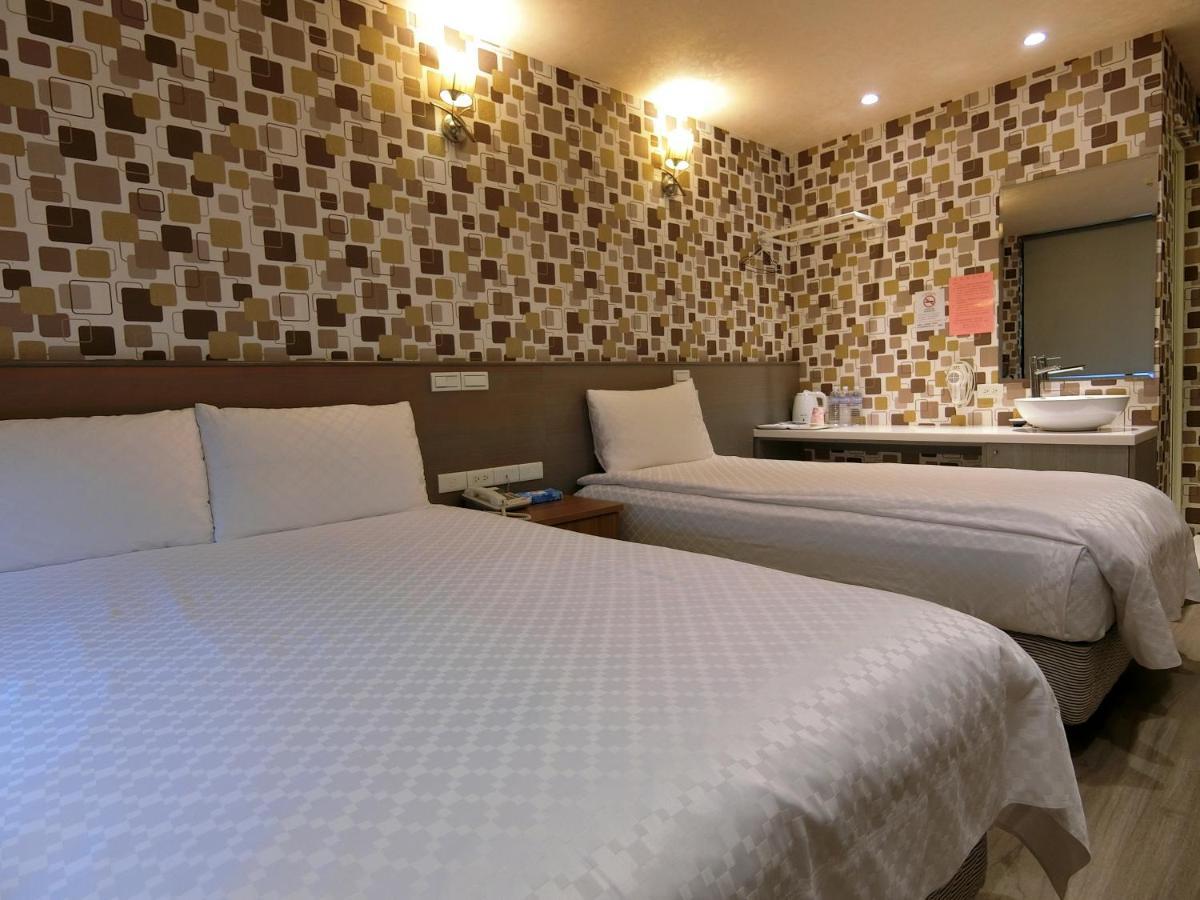 Taiwan Seven Days Boutique Hotel Tajpej Kültér fotó