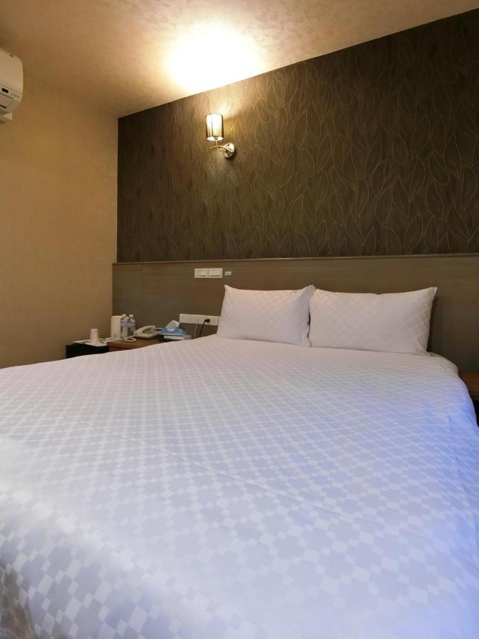 Taiwan Seven Days Boutique Hotel Tajpej Kültér fotó