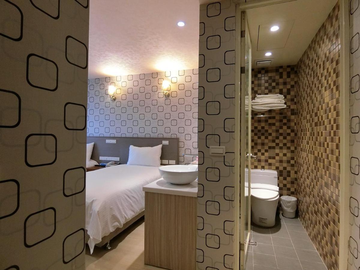 Taiwan Seven Days Boutique Hotel Tajpej Kültér fotó